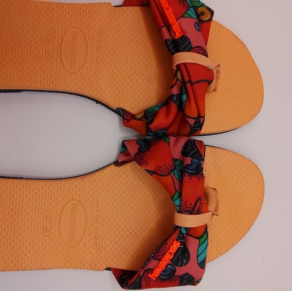 Havaianas NEW You St Tropez Sandal Fruit Print Shoe SZ 9-10W - Picture 3 of 7